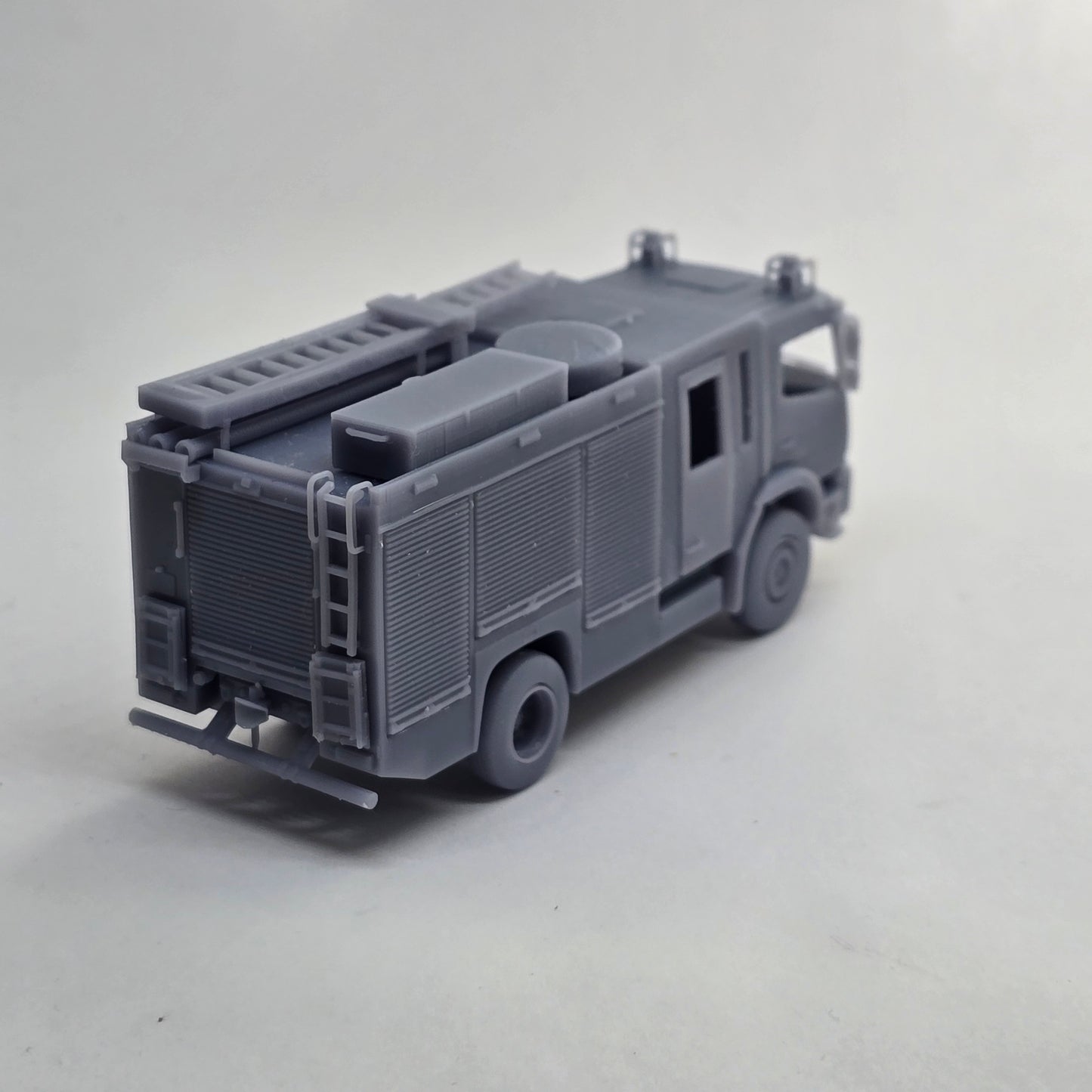 LF-KatS EMPL Bausatz Inkl. Verglasung H0 1:87