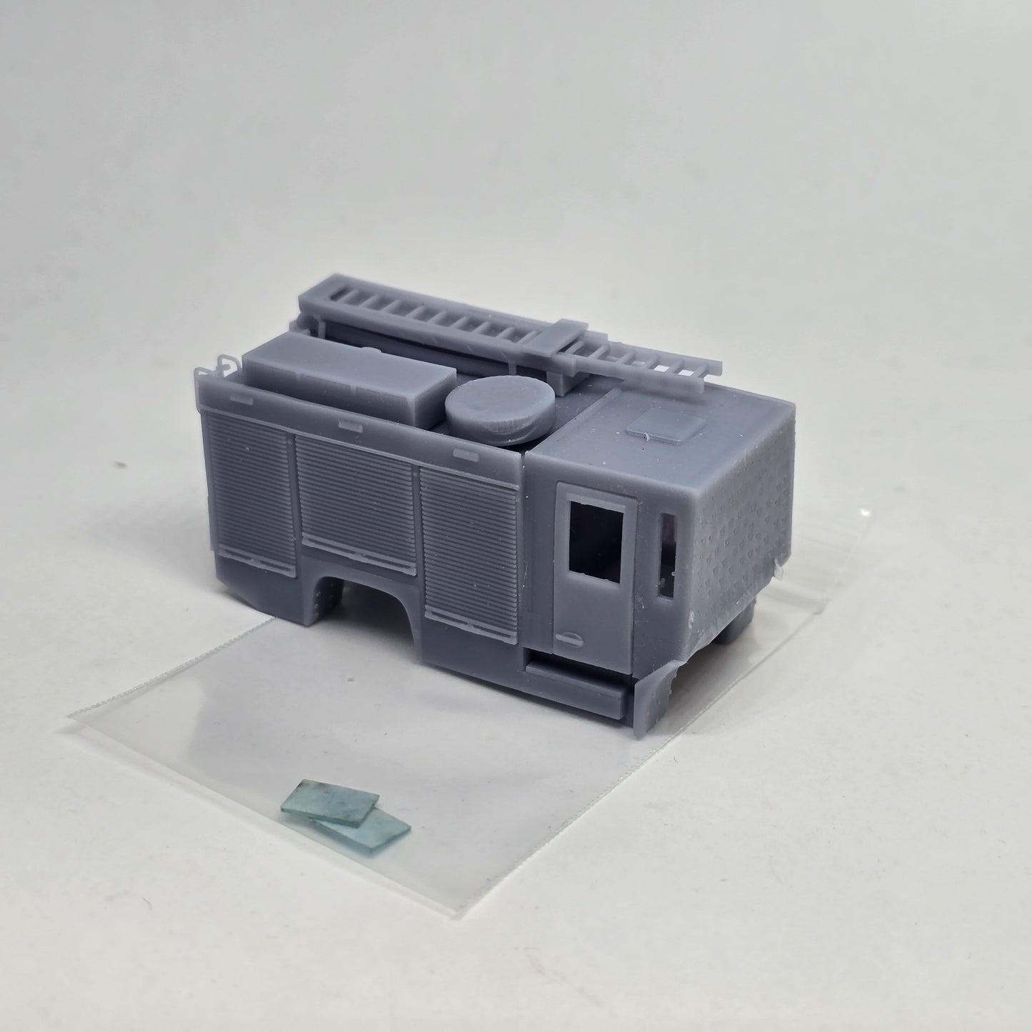 LF-KatS EMPL Aufbau Inkl. Verglasung H0 1:87