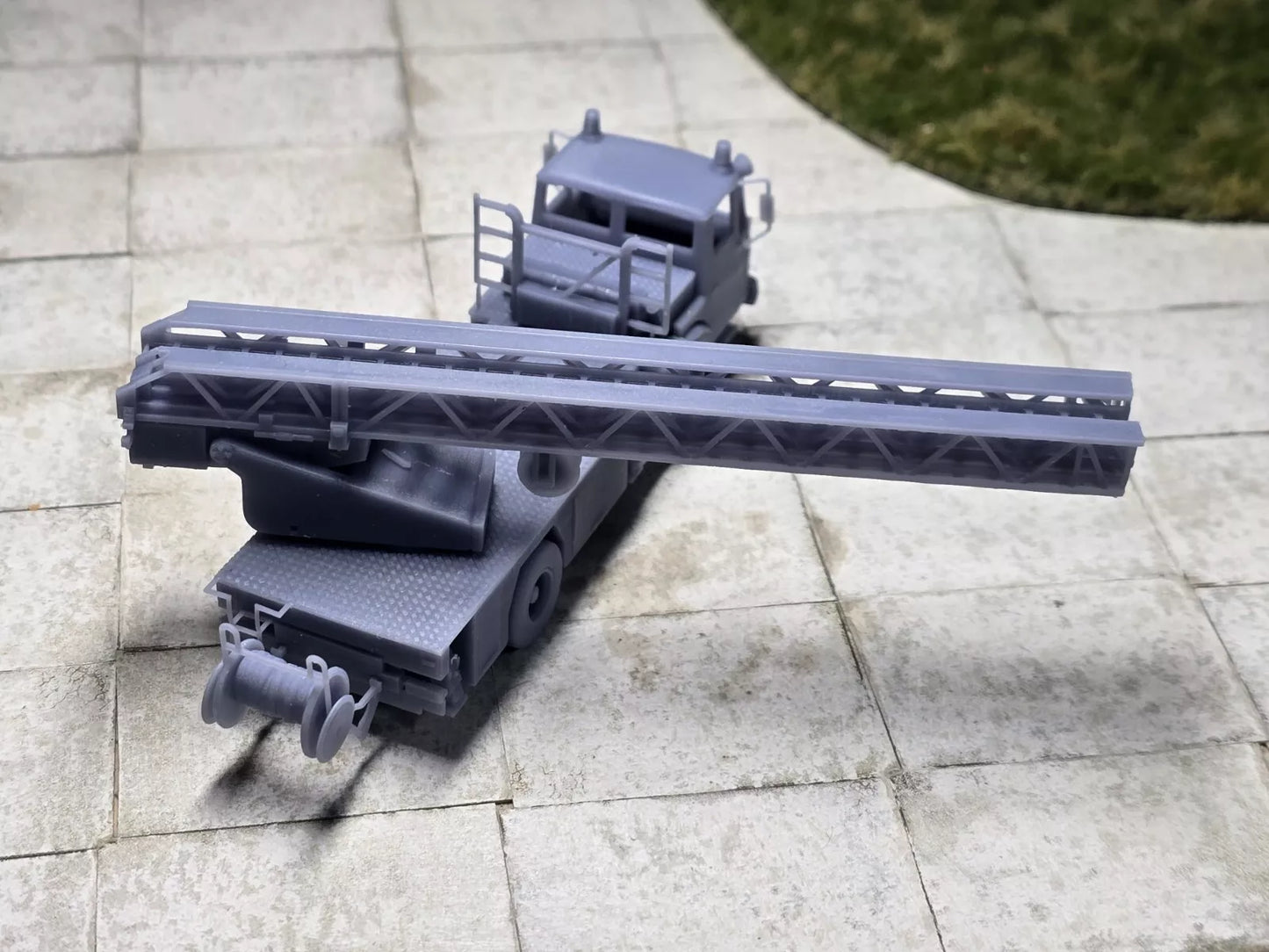 Mercedes Drehleiter DL 23-12 H0 1:87