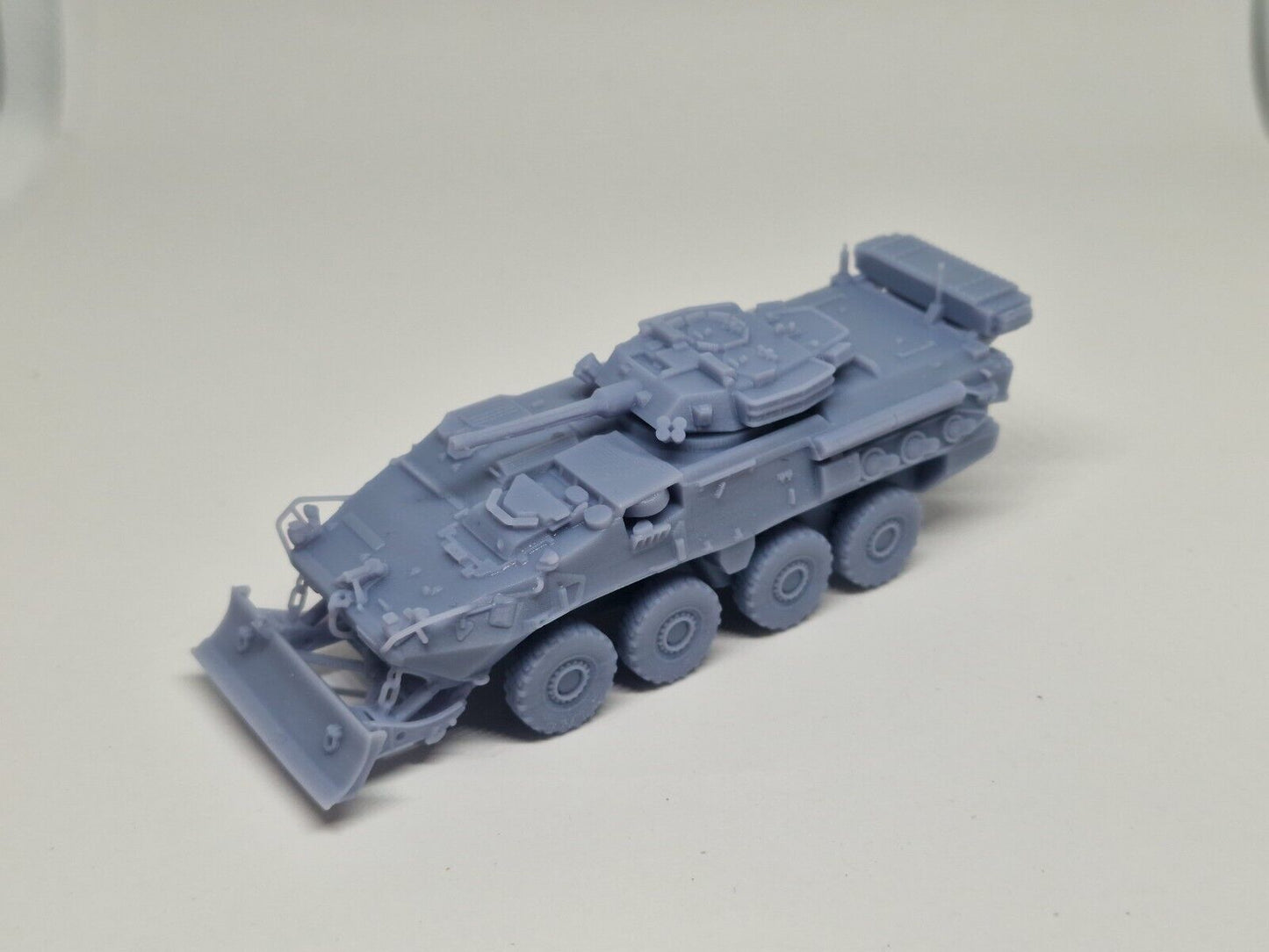Radschützenpanzer LAV III mit Schild Spur H0 1:87