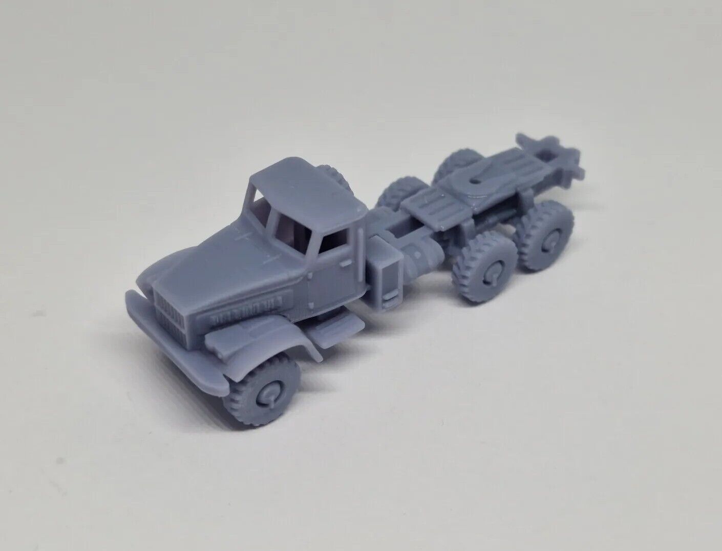 KrAZ 255 Sattelzugmaschine Spur TT 1:120