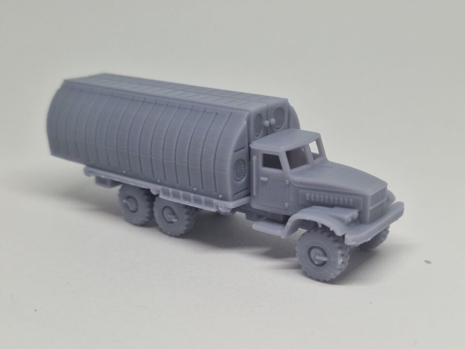 Kraz 255 mit Ponton Spur TT 1:120