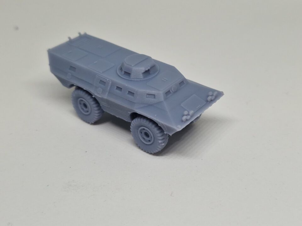 Panzerwagen V-200 Cadillac Gage Commando M706 Spur H0 1:87