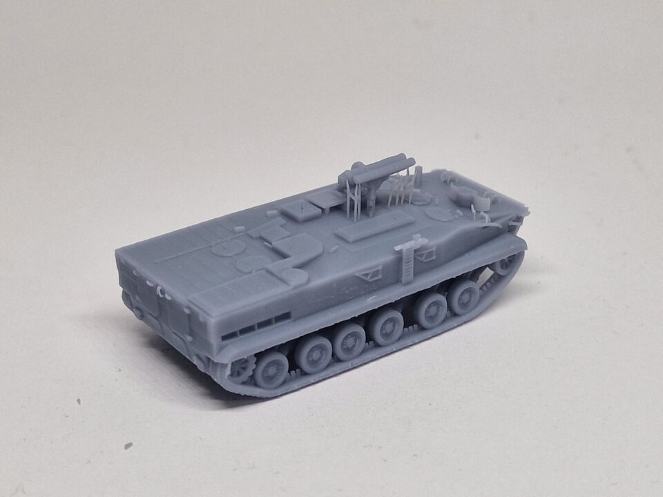 BMP 3 Panzerabwehrsystem Spur TT 1:120