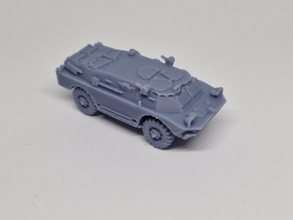 Panzerwagen BRDM 2 - UM Spur H0 1:87