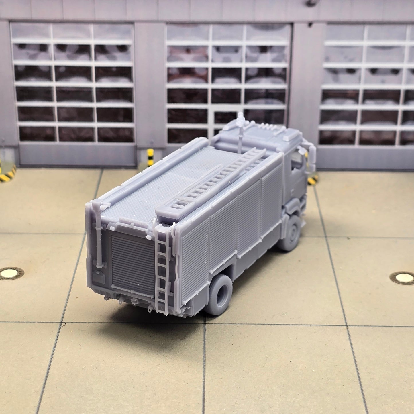 Ziegler TLF4000 inkl Verglasung H0 1:87
