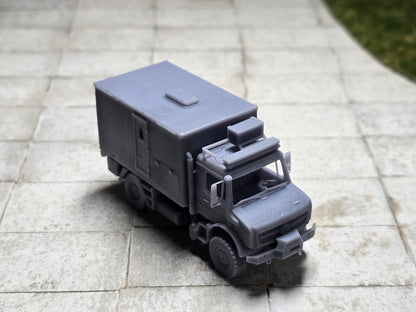 Unimog U4023 Binz IKTW H0 1:87 inkl. Verglasung