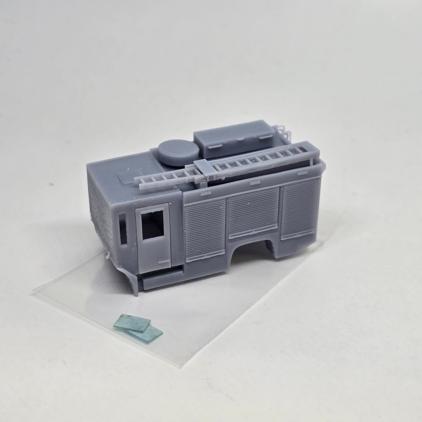 LF-KatS EMPL Aufbau Inkl. Verglasung H0 1:87