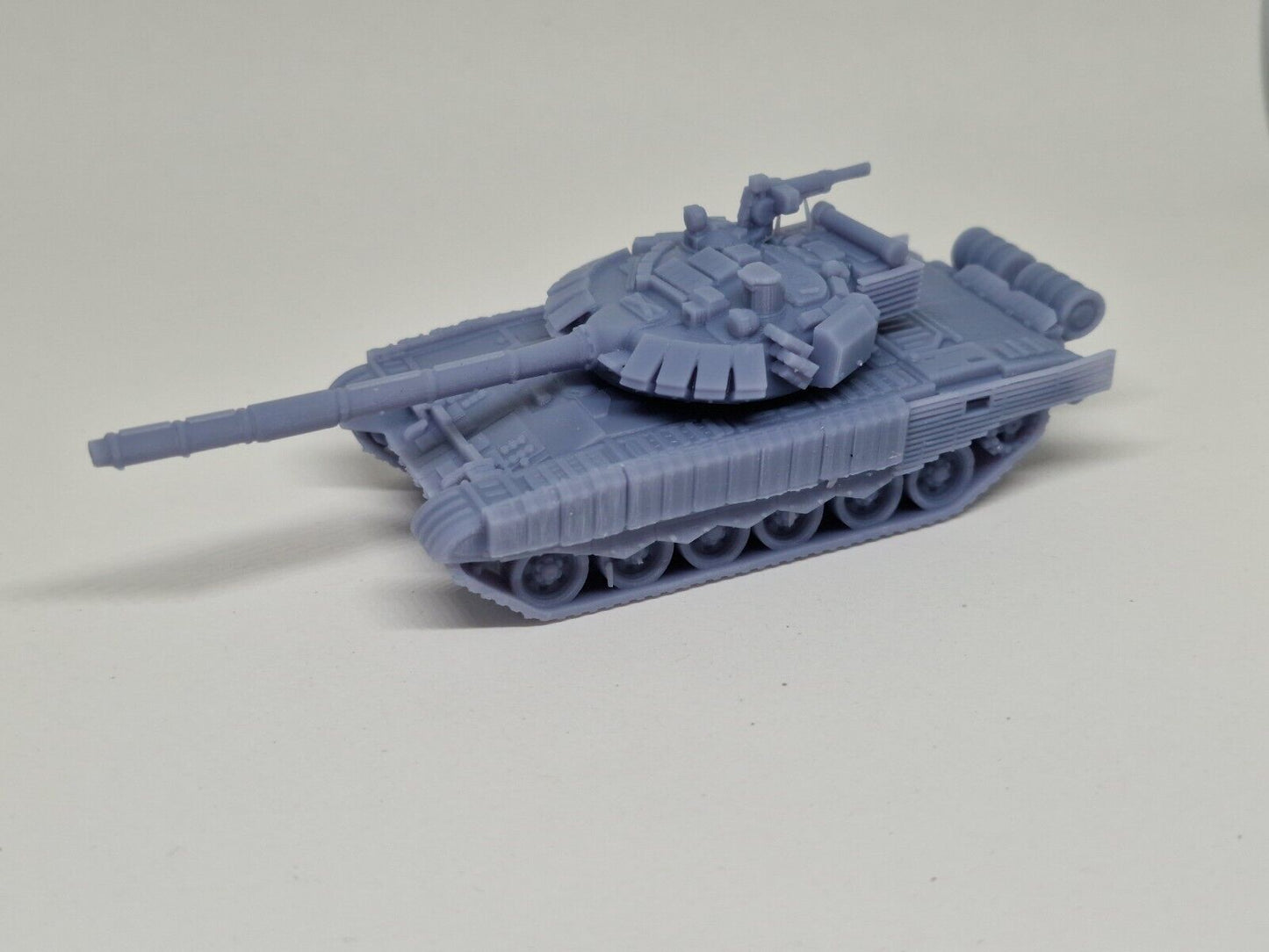 Panzer T-72B3 Spur H0 1:87